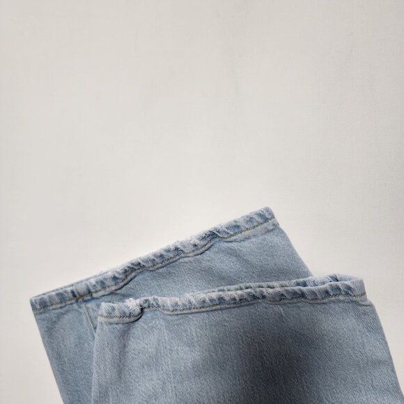 BDG Light Wash Stretch Denim High & Wide Jeans - Picture 3 of 10